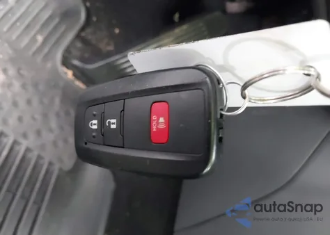 2025 Toyota Rav4 Xle z USA, uszkodzony, nr VIN 2T3P1RFV3SW558748